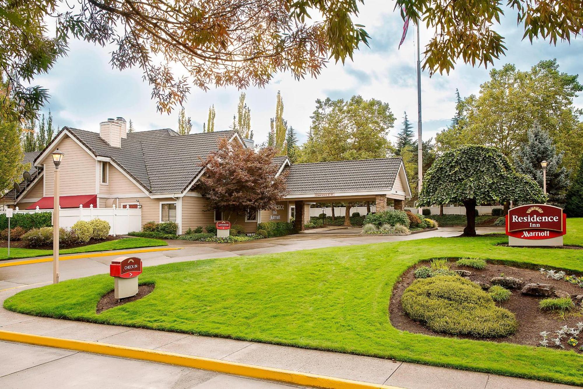 Residence Inn By Marriott Portland South-Lake Oswego Esterno foto